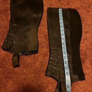 Ariat Breeze half chaps